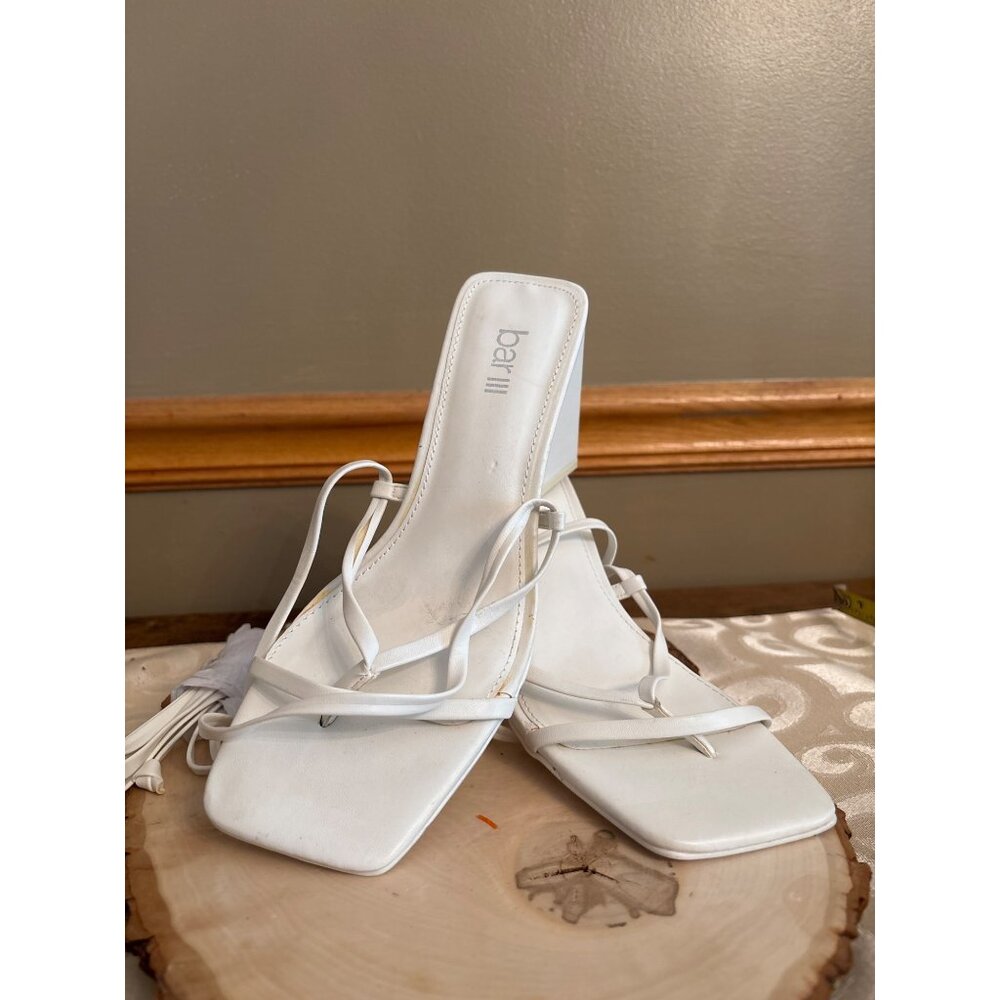 Bar III White Square Toe Strappy Sandals Lace-Up Design & Geometric Heels Chunky
